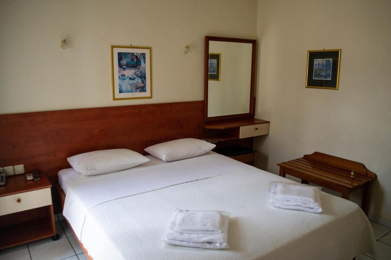 Egnatia Hotel Ioannina Exterior foto